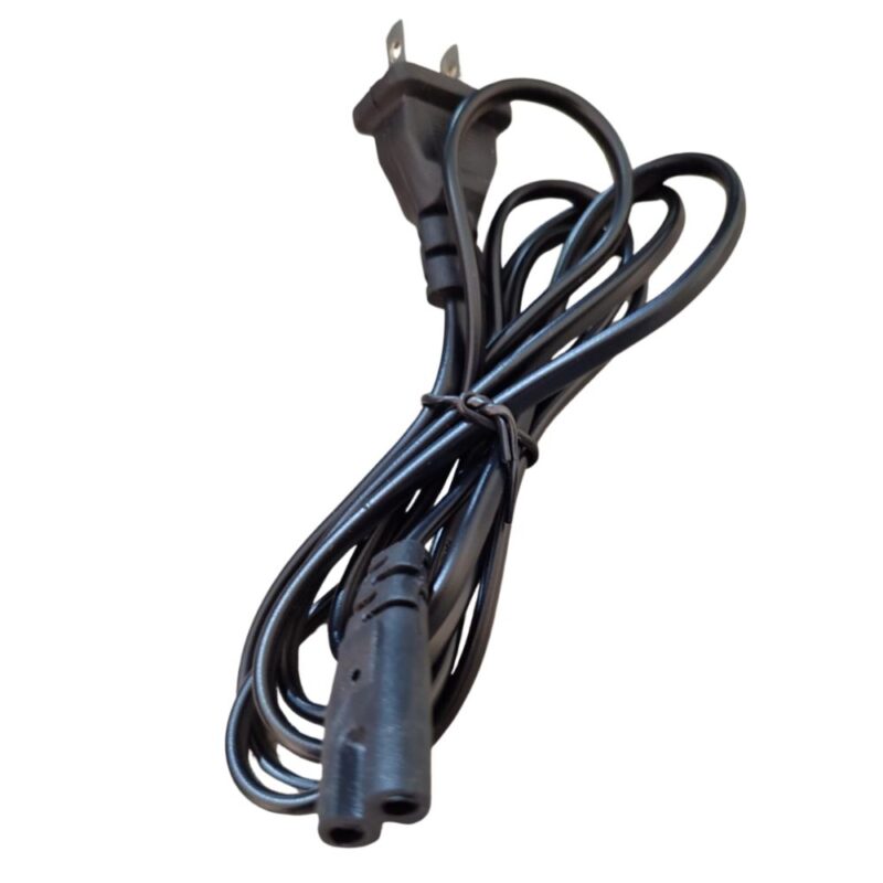 Cable de Poder 110V con Conector en Forma de 8 – Genérico
